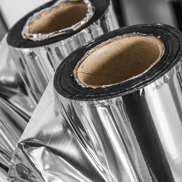 Loading Folie reflectorizantă premium ROLFLEX Iarnă – barieră de vapori și protecție termică pentru acoperișuri 50 m²