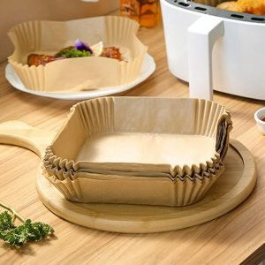 Hârtie de copt pentru airfryer de dimensiuni 20×20 cm
